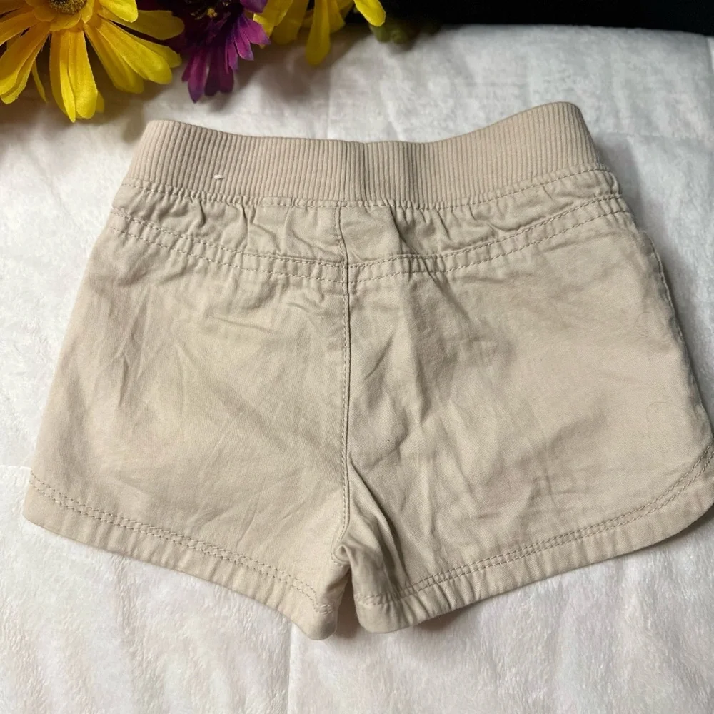 NWOT The Children’s Place 12-18 M Shorts